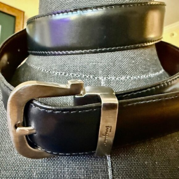 Vintage FERRAGAMO Men's Reversible BLACK/BROWN LEATHER Belt, Gancini, US Size 34 - Picture 2 of 9